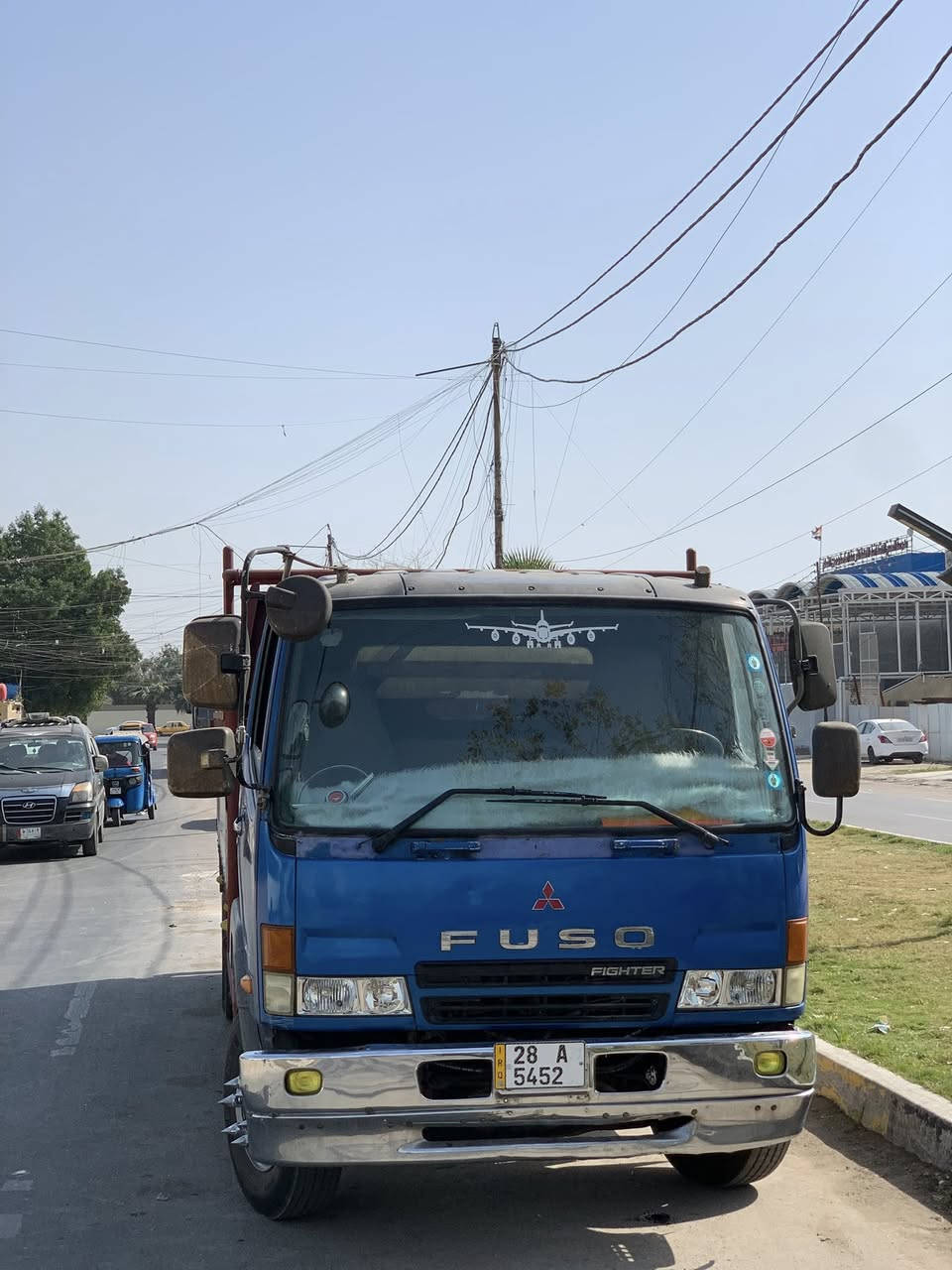 السلام عليكم فوصه بزون للبيع محرك طبق الاسودبوم ميكانيك تخم تخم تايرجد19ونص الطول6 15قمهانجف رقم الدواكي  المنوان بغداد الشمل السمر150رقم الها تفي ***********
