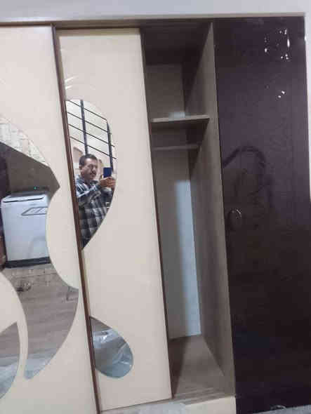 غرفت نوم البيع تركيه ٨ قطع سعر ٦٠٠ وبيع مجال ***********
