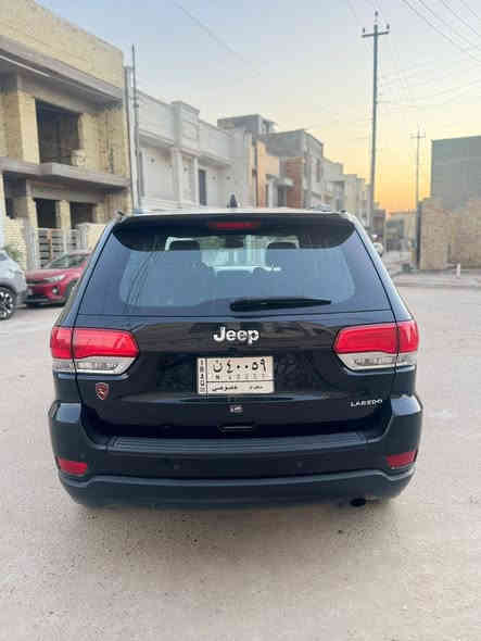 سلام عليكم 
***********
سعر 164
جيب لاريدو مكفوله من صبغ موديل 2017 وارد حادث مياه أمطار سياره جاهزه من جميع نواحي مواصفاته شاشا كبيره و كامره بصمه تشغيل وأبواب كير تبترونك رادار امامي وخلفي تشغيل عن بعد فول تحكم ستيرن ويلكت لايت زنن 
مكان سياره بغداد دوره
