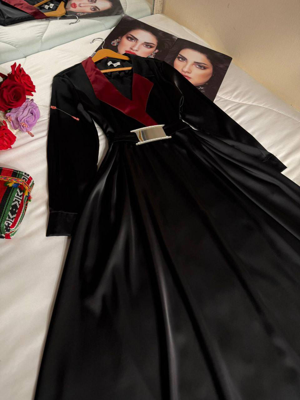 فستان العيد❤‍🩹
خامة ستن زارة تركي
38-40-42-44-46-48


**إذا كنت صاحب هذا الإعلان وتريد حذفه لأي سبب، رجاءا أرسل رسالة إلى الدعم الفني**