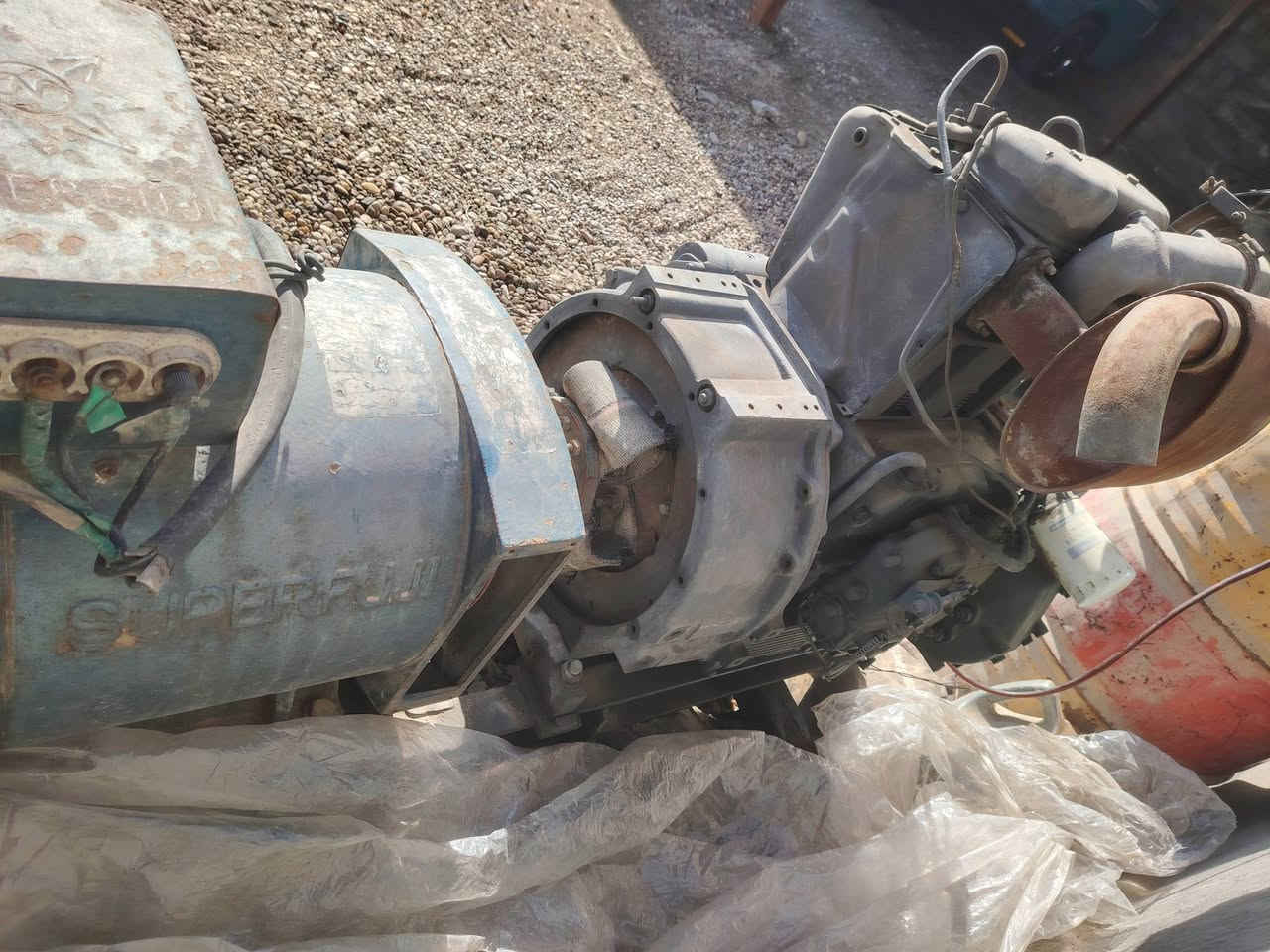 سلام عليكم لبيع مولد دويز 2 بستم ألماني مو هندي ابو صاروخ حجم 912 بم مو طرنبه رأس توليد 15 كيفي 3 فيس شغال جاهز لاصرف ولاتبخير مكاني بغداد ابو غريب 17 ورقه تصال ***********
