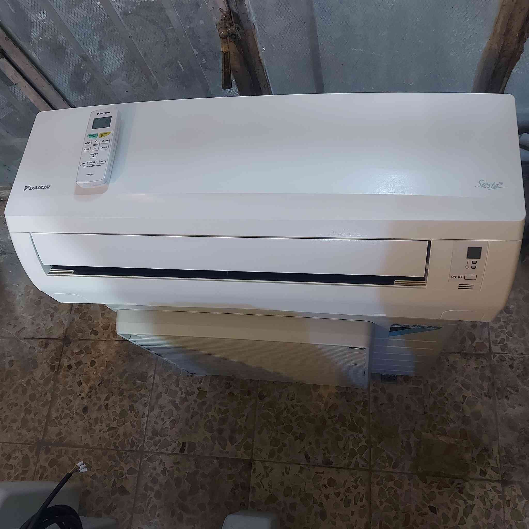 للبيع سبالت مستعمله وجديد العنوان بغداد جميلة
سبلت DAIKN واحد طن انفريتر 
نظافة ١٠٠%  ياباني الاصلي 
غاز 410 حديث يسحب ٢ امبير اقتصادي 
***********
