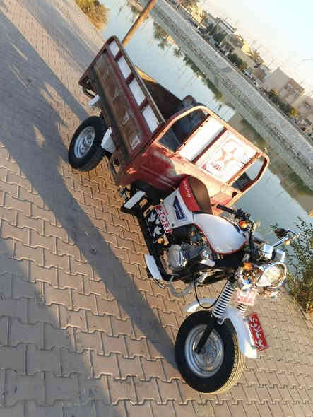 ستوته  دايوان موديل 2013 جاهزه   غراض كله جديده اوراق اصولي تعمير 25  محرك ثاني ثاني تبدلت دهن كهربائيات شغاله من طو لطول ستوته كامله نكره سلف تخم تاير جوبلس صدر جديد  مكاني سوك شيوخ كرمه بني سعيد   سعر خاص ***********
