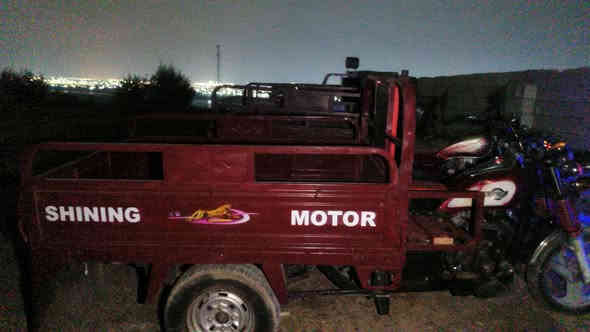 السلام عليكم ستوته للبيع موديل 18 مال الفيس موجود شاص شرط كل شيء شرط بها كهربائيات كامله محرك ما مفتوح السعر 800 وبيها مجال مكان عوسه غربي جنوب الموصل***********
