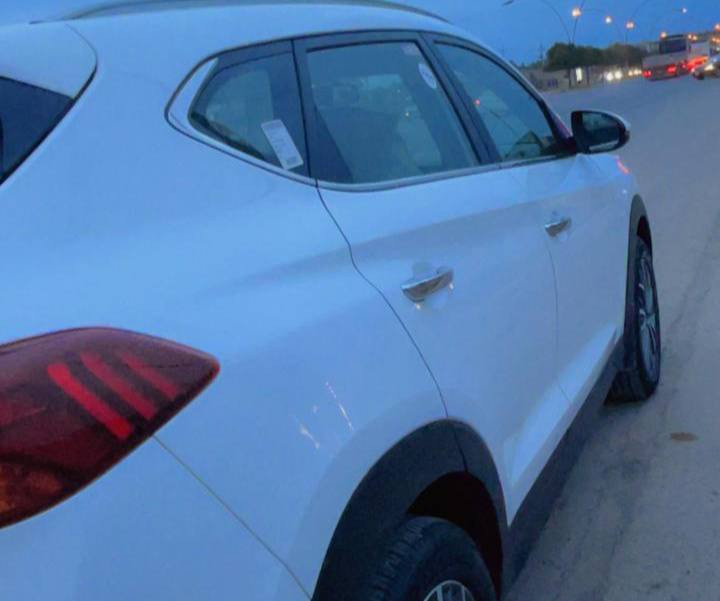 هۆندا تۆکسۆن 2019 کۆری ژمارە هەولێر 
مواسەفات
شاشە ئایپاد
وایەرلیس چارسەر 
لایت لید و بەرز و نزم کردن 
کامێرا و حەساسی پێشەوە و دواوە و تبرید مرکزی و دیاریکردنی خێرای و کوشین سەیاق کارەبایی 
سەیارەکە  بێ سبوغە دەعامیەکانیشی سبوغ نیە و  89 هەزاری حقیقی ڕۆیشتووە ، لەسەر دەقی شەریکەیە و هیچ شتێکی دەسکاری نەکراوە  و  سەیارەکە هێشتا نایلۆنی بیلادی پێوە ماوە و سپێری دانەبەزیووە و هەموو شتێکی بیلادی لەگەڵ ماوە 

سعر لە کۆمێنت داوابکە ڕاستەخۆ بۆت دیت 📩 

تەنها دوو قۆپی بچوکی pdr ە لەگەڵ سێ شوێنی بچوکی قەلەم کاریە .
گێر و مەکینە و هەموو شتێکی بەشەرت

ژمارەی خاوەنی 
***********
