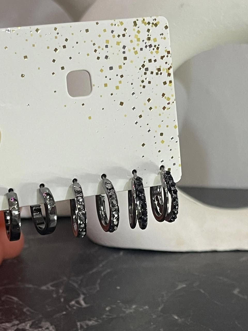 اكسسوارات اوربية الكارت ع (الف )فقط …توصيل كل المحافظات 3 الف @إشارة


**إذا كنت صاحب هذا الإعلان وتريد حذفه لأي سبب، رجاءا أرسل رسالة إلى الدعم الفني**