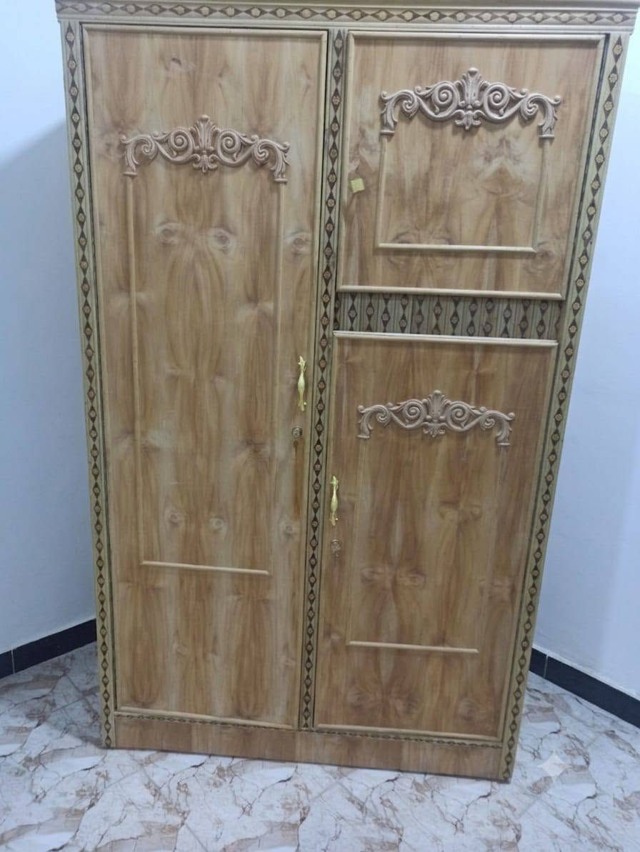 السلام عليكم غراض للبيع غرفه اخشاب كنتور خمس بوب وجربايه نفرين وزاويه السعر 200وكنتور بابين وجربايه ام نفر السعر 150 مكان الورديه


**إذا كنت صاحب هذا الإعلان وتريد حذفه لأي سبب، رجاءا أرسل رسالة إلى الدعم الفني**