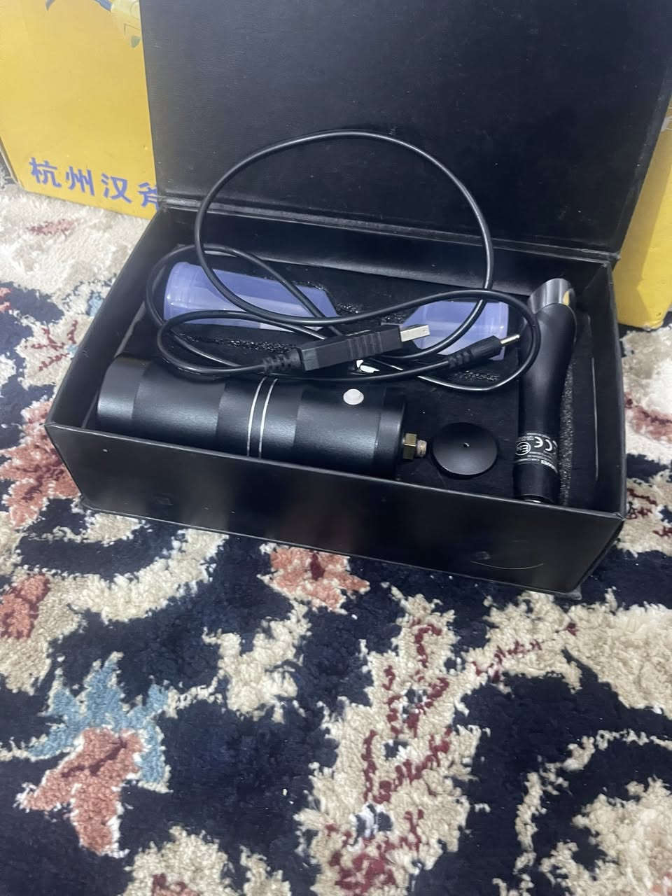 السلام عليكم حبايب جهاز تكحيل حترافي اصلي الوجبه الاوله مستعمل مره وحده شغله يخبل اليفيدة يراسلني ويدلل  كامل ملحقاته


**إذا كنت صاحب هذا الإعلان وتريد حذفه لأي سبب، رجاءا أرسل رسالة إلى الدعم الفني**