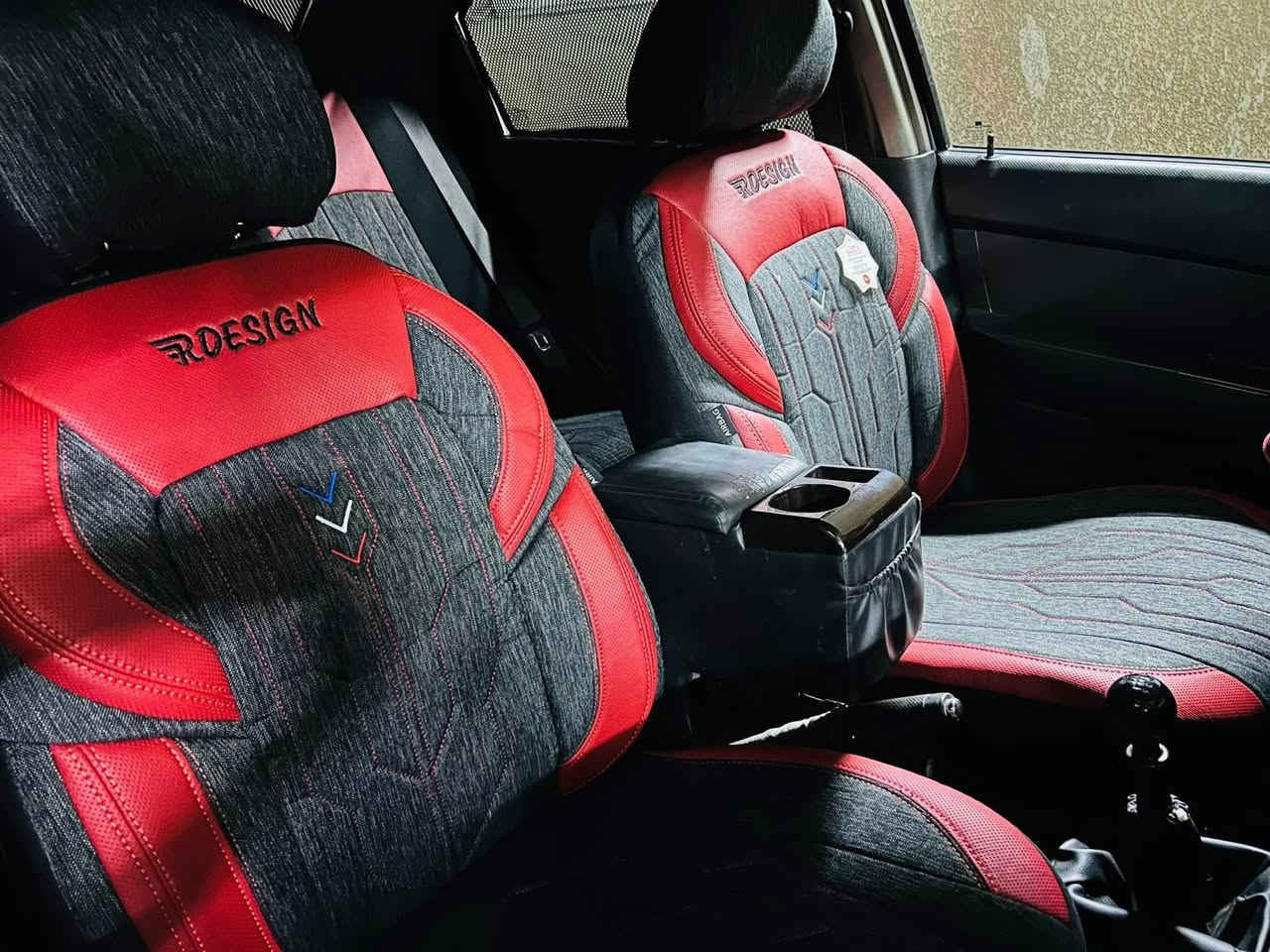 افيو ٢٠٠٨ للبيع 
السيارة وارد كوري رقم اربيل بأسمي (صاحبها الشرعي)
كير ومحرك شرط 
تبريد ثلج 
صبغ شبر من البوند وباب السايق وشبر من الداير
السيارة كير عادي 
السعر  63 واذا عليها غرامات تنزل من السعر 
 للتواصل 
***********
