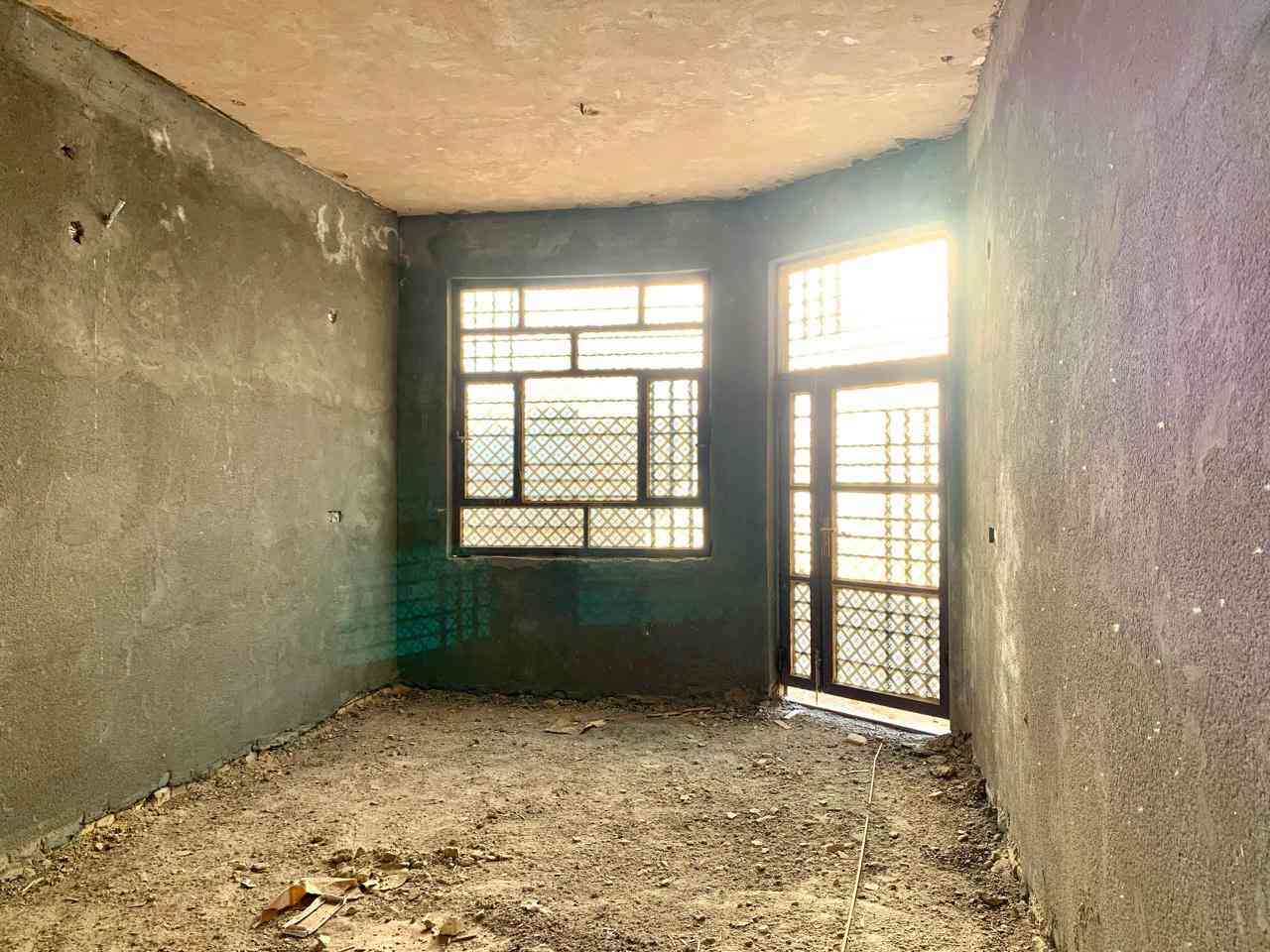 بيت في فرقه ١١ قرب السحن اااصلاحي قريب على دور الصحفيين مساحة ٢٧٠ زراعي
طابوك كونكريت
غرفتين 6*5
غرفه كامله سراميك وبياض
وحمام سرايمك وبياض كامل
البيت ملبوخ والسطح مسوينه جص البيت شغل درجه اوله
السعر ٨٠ مليون
للاستفسار او المرسله واتساب على الرقم ***********
