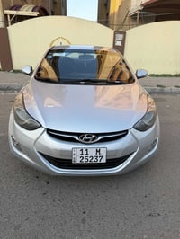 للبيع فقط النترا 2014 رقم بغداد انكليزي الجديد تبريد ثلج. تخم تاير ويل...