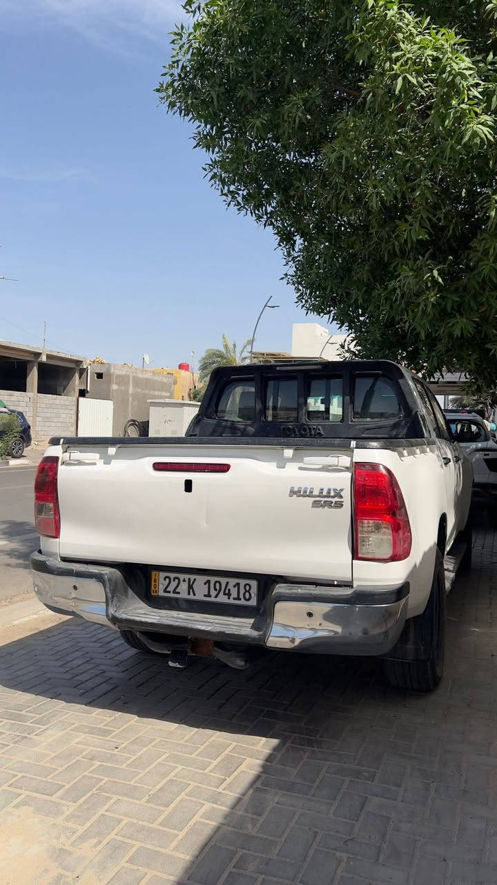 سلام عليكم فورويل كاز بريميه كير عادي سنويه جديده بيه باب مفتوح وبيه بارد سعر 190وبيه مجال تصال***********
