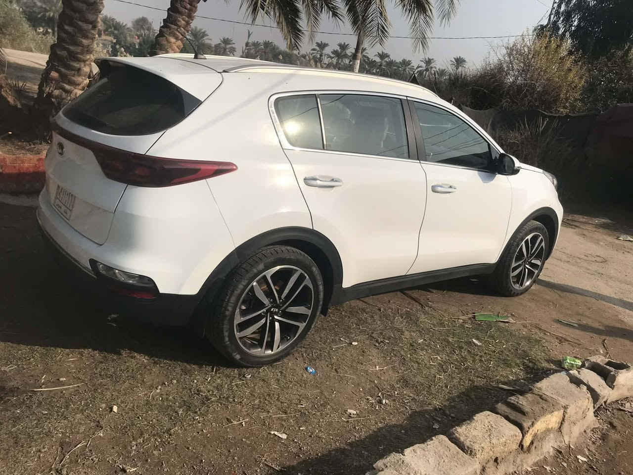 سلام عليكم سبورتج موديل 2020 رقم بغداد تحويل مباشر السياره بسمي  السياره خليجي مكينه 2000
السياره كفاله ماعده بنيد مبدل فتح وشد. مثل ما موضح بصوره 
فول ماعده البنرامه  
ماشيه 112
ماعايزه برغي. 
السعر 197وبيه مجال الشراي 
كشنات جلد لاستفسار ع رقم 
***********
مراوس بالنترئ 17/18/19حسب لقناعه 
((((خوان مكلف بنشرررر ))))
