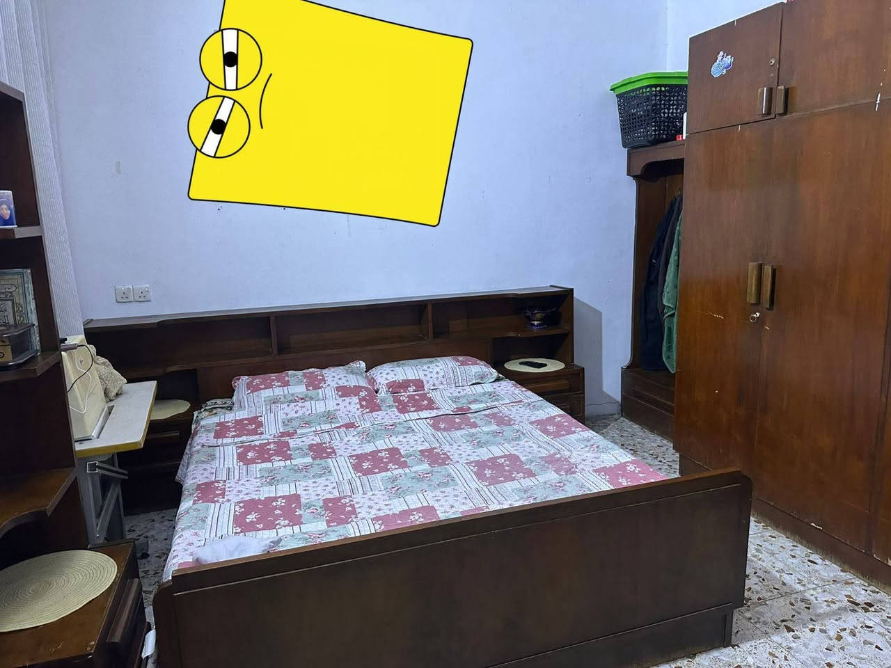 للبيع غرفه كاملة. للبيع ب300


**إذا كنت صاحب هذا الإعلان وتريد حذفه لأي سبب، رجاءا أرسل رسالة إلى الدعم الفني**