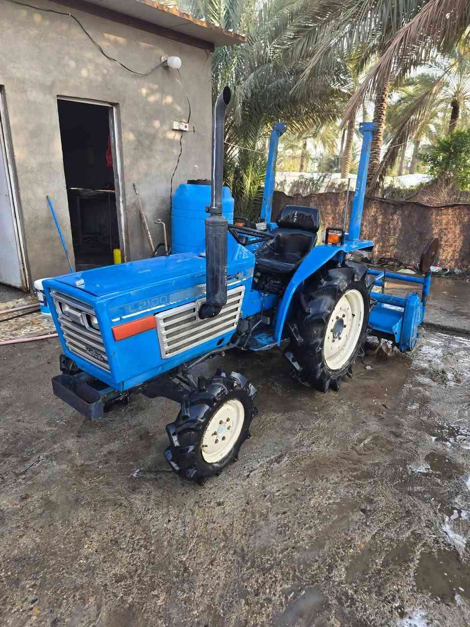 اسكا ياباني حجم TL2100
دخول جديد
 ممشتغله داخل العراق
 نضيفه جدآ على وضع الشركه
 محرك ٣ سلندر
 دبل اكسل
 ملحقات رفاس فقط 
السعر (٣٠ورقه) بيها مجال للشراي 
العنوان بابل 
للاستفسار اكثر
***********
