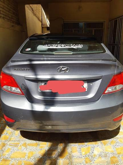 اكسنت امريكي موديل ١٧ محرك GDI ١٦٠٠
رقم بغداد مميز بأسمي شرط التحويل 
السونار موجود بصور 
محرك مفتوح معلي بي كازكيت علمود الدوانز فقط 
كير مكفول تبريد خير من الله 
الحادث من امريكا بابين عكس السايق واحد مصلح وثاني مبدل ومصبوغة جاملغين توحيد لون يعني صفحة
وبيها باب سايق طخني تكتك موضحة بصورة 
وبيها حالوب 
شوف صور وأقرأ المنشور قبل لاتتصل 
السعر ( ٩٣ وبيها مجال )
مكاني بغداد الشعب قرب المحكمة 
للإتصال ***********
