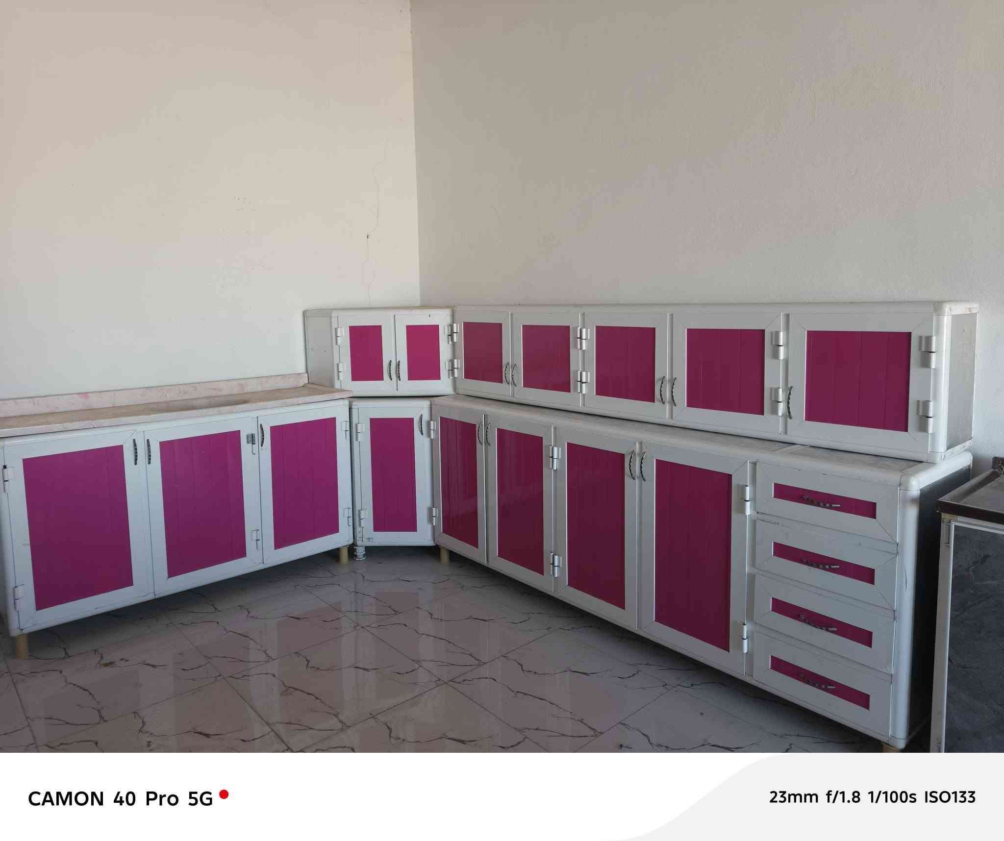 كاونتر المنيوم سعودي درجة اولا ٥قطع سنك مرمر ٥٥٠ الف ‏‪***********‬‏
