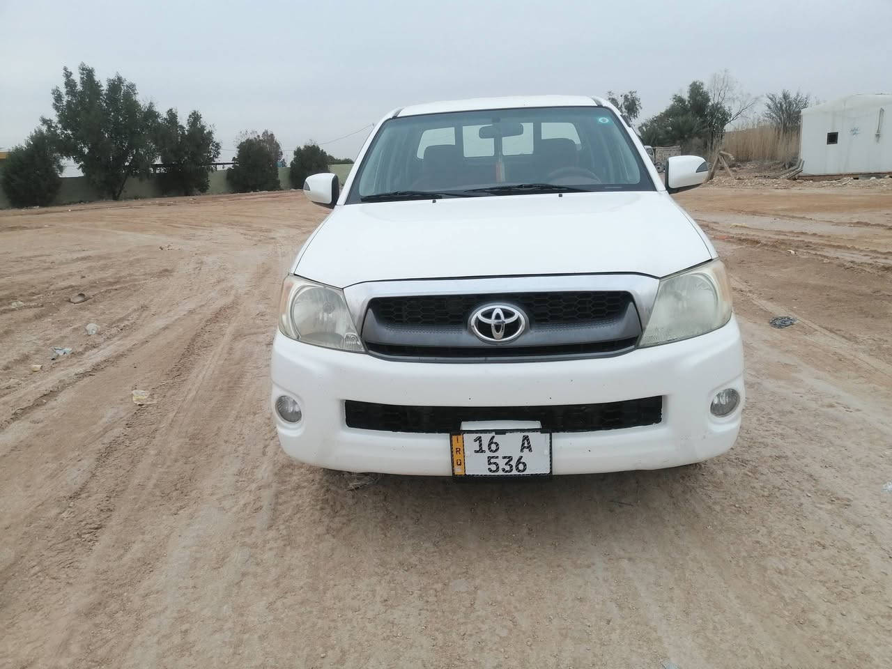 السلام عليكم تيوتا هيلوكس موديل ٢٠٨ رقم قادسيه سنويه مجدده فول مواصفات سعودي شاصي ١٩ حداديه جديده تخم تاير كهربايات فول جاهزه السياره استخدام شخصي بيها ابدايت البنيد بارد و باب البدي بي صبغ والباقي مكفوله السعر ١٤٠ وبيها مجال مكان ديوانيه غماس رقم الموبايل ***********
