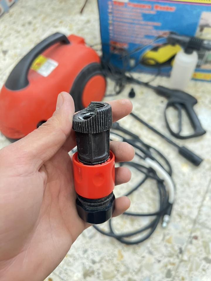 سلام عليكم فاره غسل للبيع الزبانه مالتها انكسرت وكرهت الفاره كلها +الصونده مالتها تعبانه 
السعر 50
مكاني مدينه الصدر ق11شارع الفلاح مجمع رسول
***********
