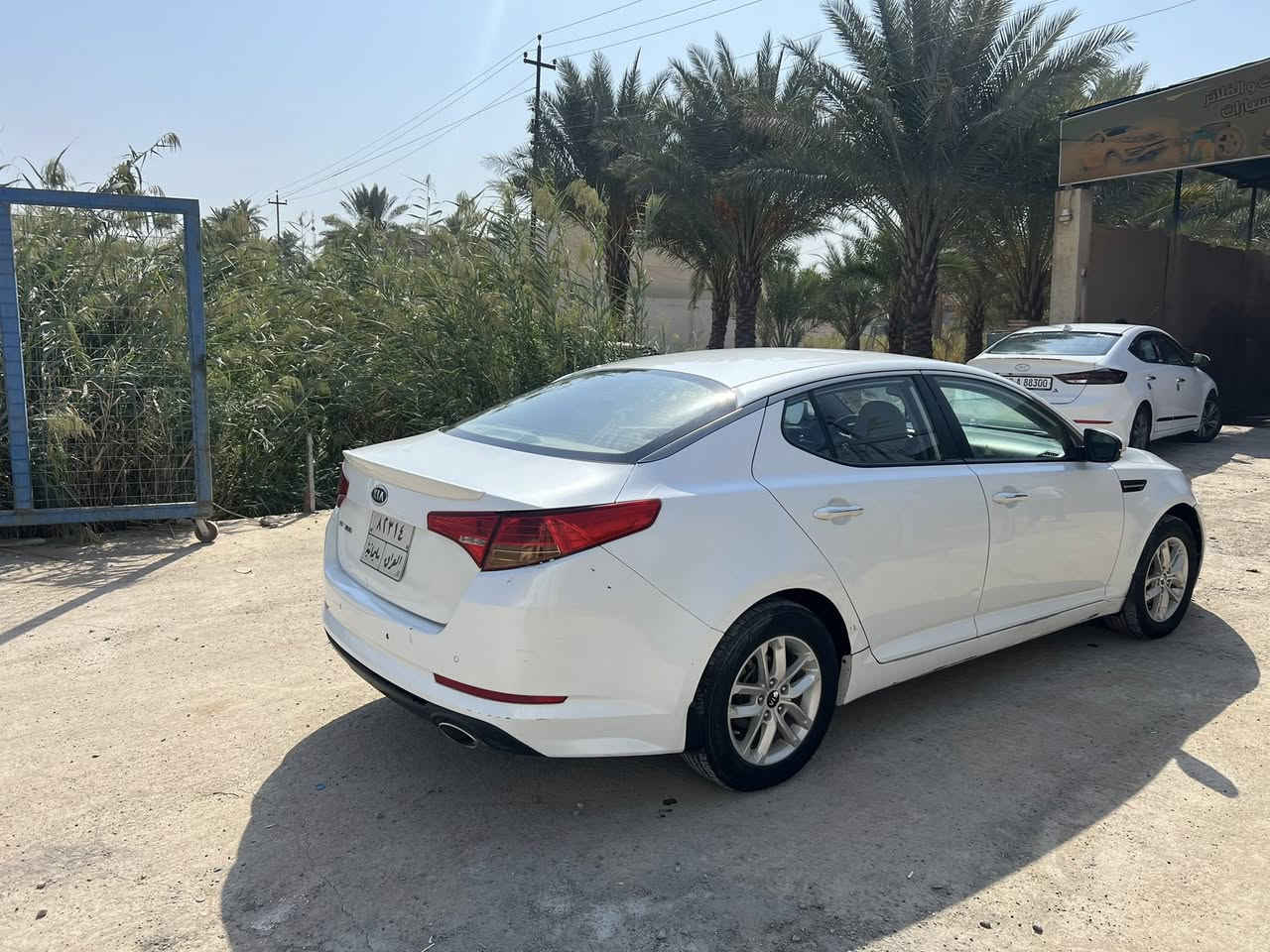 اوبتما خليجي2011 
محرك 2000 دوش
مواصفات
 حساسات 
كشن كهربائي 
مري شفط 
كامره خلفيه 
تبريدقطعتين 

السياره مكفوله من الصبغ 
بس مبدله بيها دعاميه خلفيه 
السياره ماشيه 250 الف 
مسويلها ادامة 
السعر ١٢٥
رقم ***********
مكان السياره ديالى
