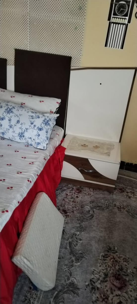 غرفة تركية نظيفة اخت الجديدة اريدها ب500 وبيها مجال +964 772 916 3340


**إذا كنت صاحب هذا الإعلان وتريد حذفه لأي سبب، رجاءا أرسل رسالة إلى الدعم الفني**