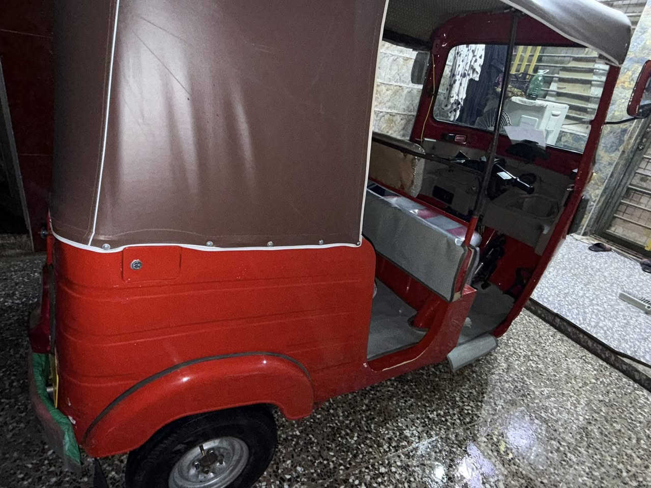 سلام عليكم تكتك باجاج موديل 2018 معمره سابقاً تكتك مصبوغه فرن جماليه لا اكثر كشر نضيف واحلى من صوره كهربائيات كامله نضيفه  مرقمه عربي تكتك خير من الله مال شخص جناي على باب الله سعر 4500وبيه مجال حك تفاصيل تواصل ***********
