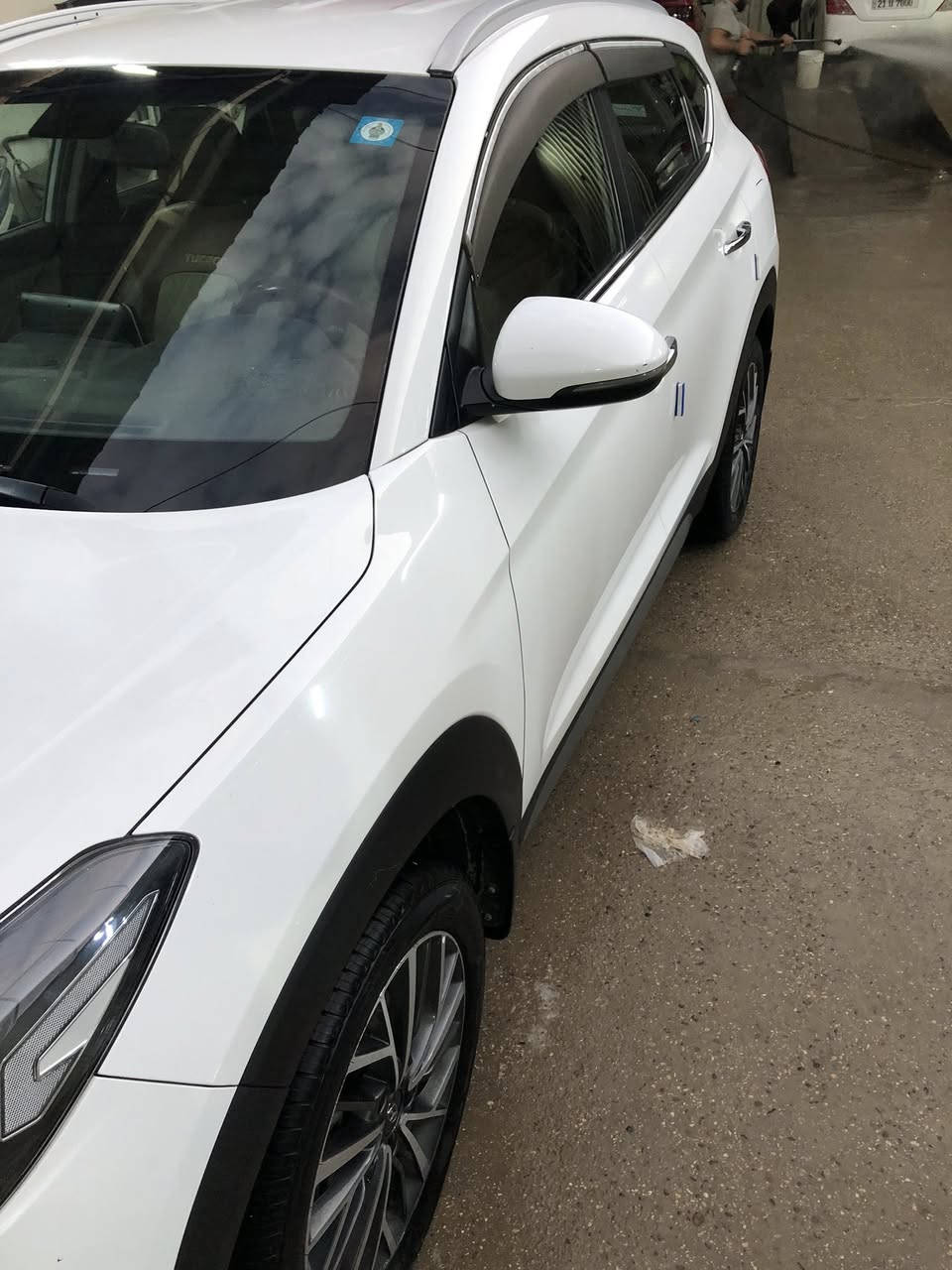 من رخصة الادمن توسان جيكي 2020ماشية73مكفولة كفالة عامة السعر 195قفلالاتصال ***********
