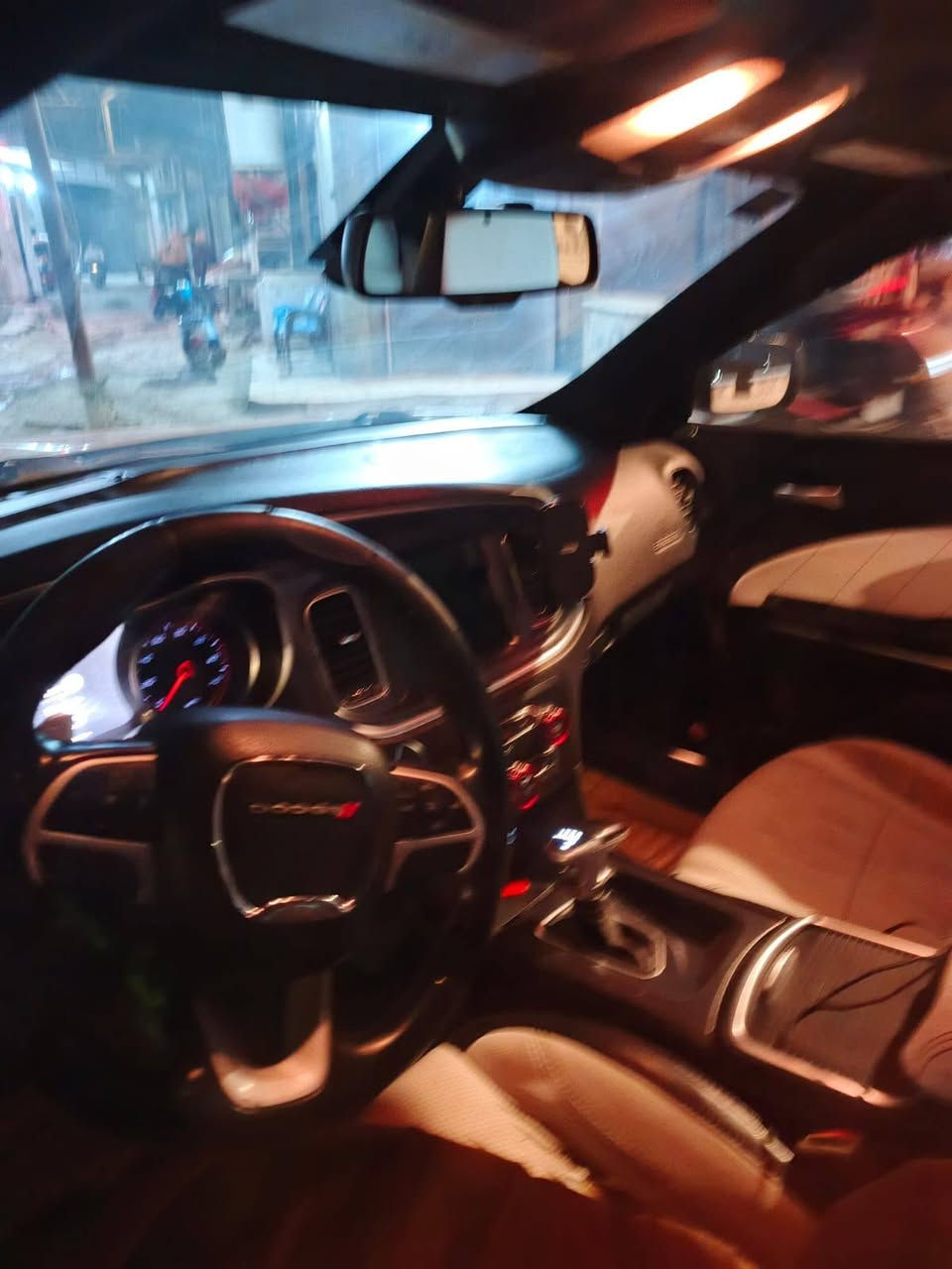 للبيع 2016 كندي كلين السياره بيه 3 قطع بلعراق بدون دواخل مواصفات Sxt رقم بغداد الدولي تحويل بنفس اليوم بسمي كير مكينه حداديه كفاله مكان السياره مسيب *********** ما متواجد ع نت اتصل وبيك خير وتدلل السعر 165 وبيه مجال
