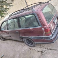 للبيع اوميگا ستشين حجم 20 گير محرك شرط  السعر 17 وبيها مجال  سيارة مال...