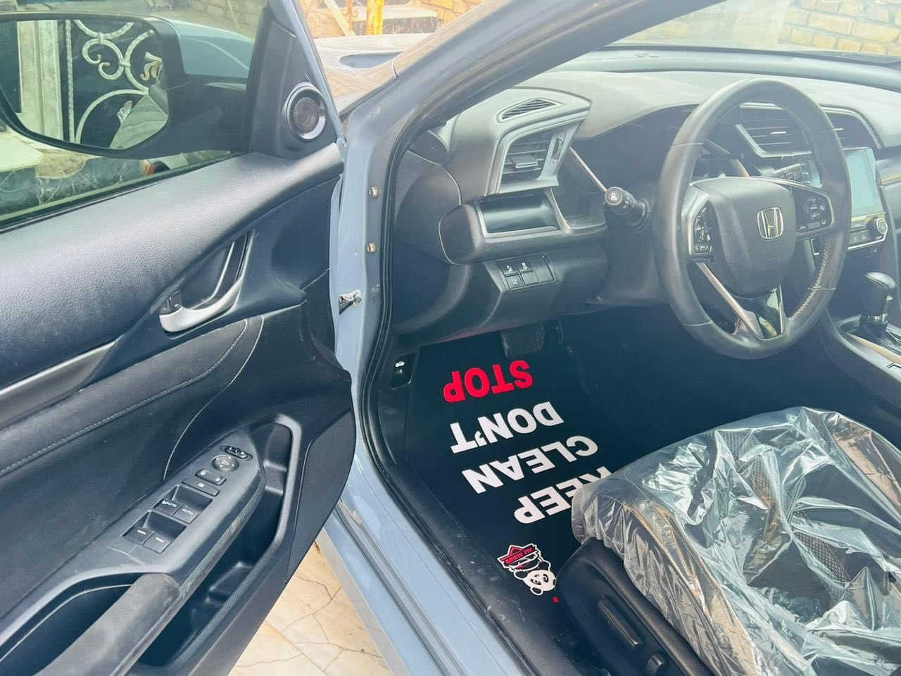 مكلف بالنشر 
رقم صاحب السيارة ***********
هوندا سفك هاش باك 
موديل 2021
لون سمنتي 7الوان مميز
سياره فول لمتت واحد ع واحد 
كفاله عامه تقرير 
فتحه صقف 
كامرات خلفي وجانبي
شاشه كبيره
المكينه 1500 تيربو انسه وضع لبانزين
رقم ذي قار نكليزي مميز 
تلث تحكمات قياده 
كفاله عامه كير ولمكينه نضافه 100 :100
السعر 170 وبيه مجال
