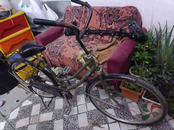 السلام عليكم بايسكل ياباني للبيع السعر ٤٥ 
تفاصيل بل واتساب او خاص 
رقم الهاتف ***********
