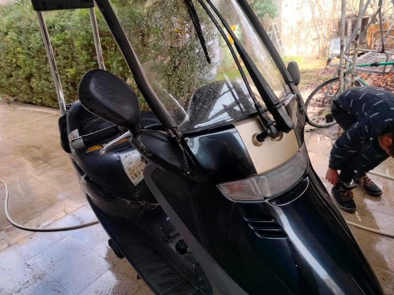 السعر 275وبي مجال***********
