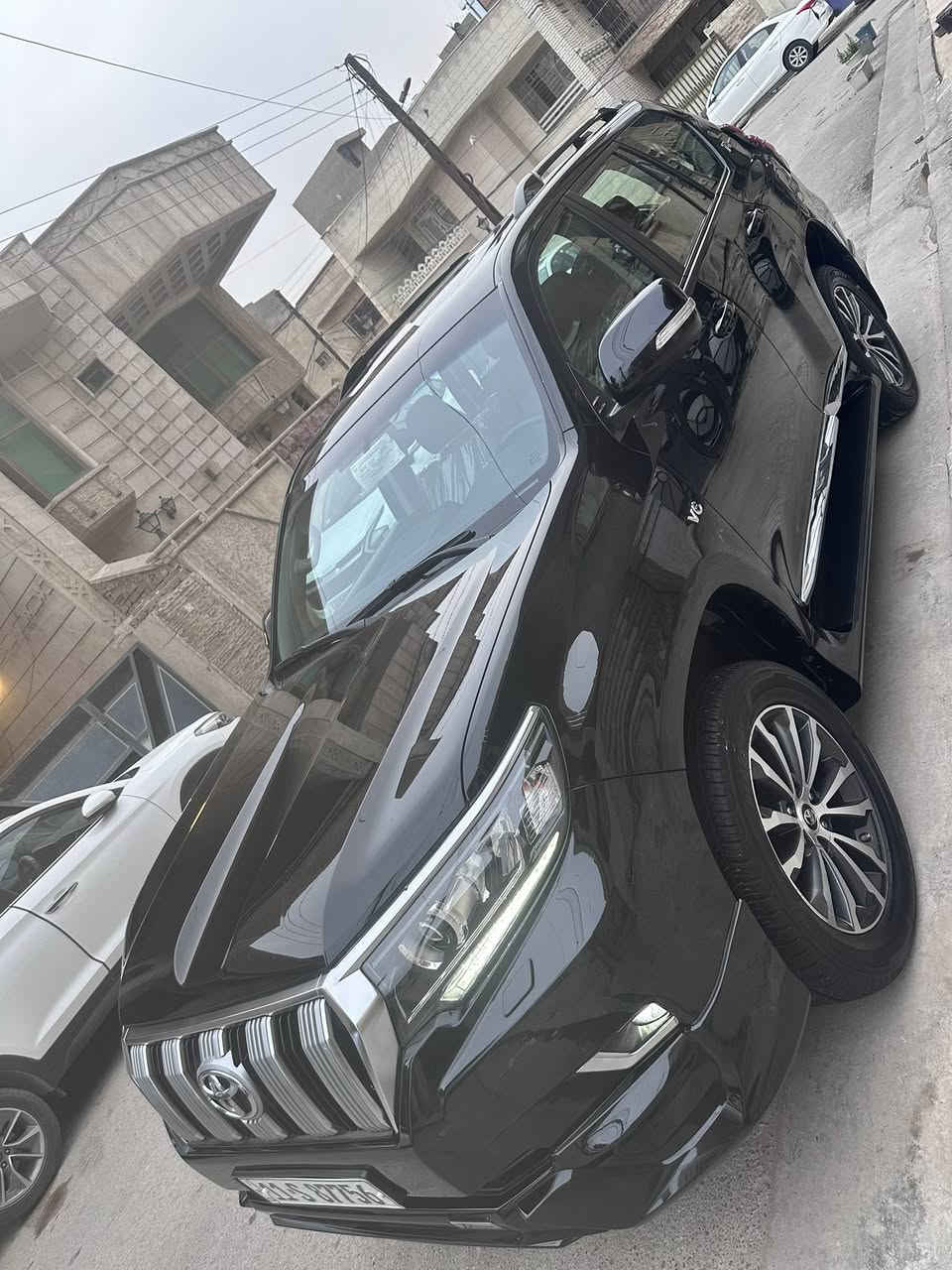 لسلام عليكم
برادو موديل 2022
ضمان شركة ساز فئة السيارة Txs سبعينية  السيارة محرك ستة سلندر السيارة فول مواصفات داخل قرميلي السيارة مكفولة كفالة عامة على وضعية الشركة استعمال نظيف جداً والسيارة ماشية 48 كيلو 
والسعر 437$
والمكان السيدية
وهذا رقمي ***********
