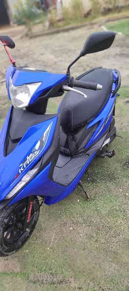 السلام عليكم 
دراجة سوبر ماكس للبيع 
دراجة نظيفه وجديدة ومامفتوحه ومابيها اي نقص ماعدا السلف واگف
الدراجة ماماشية هواي فقط اروح بيها للدوام وارجع ودوامي قريب 
السعر 600 وبيها مجال مستعجل ع البيع 
هاتف ***********
