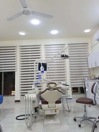 تلعن عيادة الدكتورة رُلى جمال لطب الاسنان عن تخفيضات تصل ل50% لجميع عل...