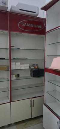 فاترينات موبايلات • نظيفه • قضاء الغراف