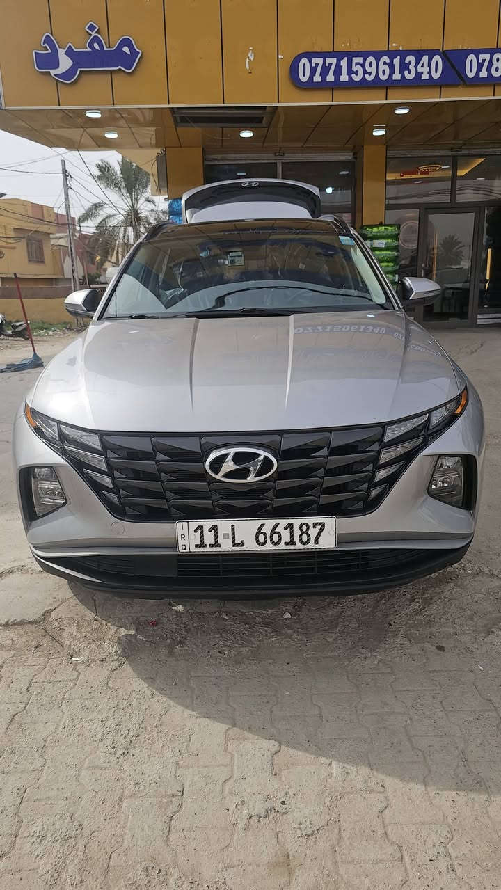 السلام عليكم
توسان هايبرد 2022
رقم بغداد فول 1/1
جامرلغ مبدل وبنيد مصبوغ..بددوون ايرباك
بسمي
مكان..ديالى 
صور الظرر موجوده
210$
***********
