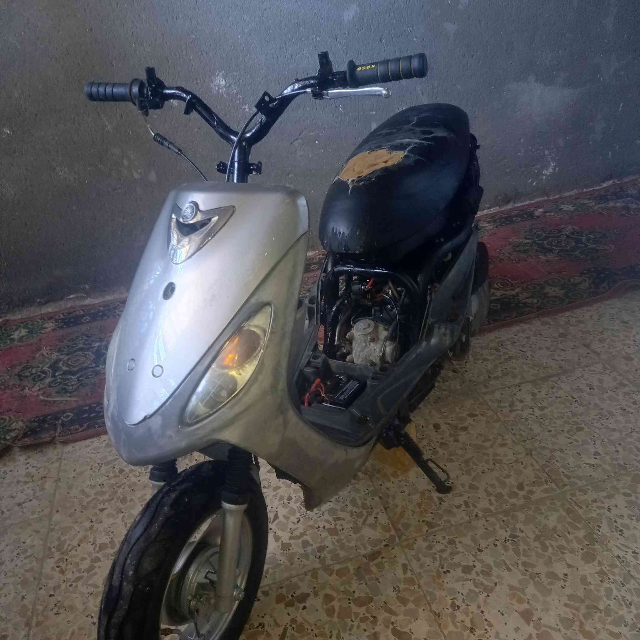 سلام عليكم للبيع دراجه ماكس منغولي مكينه 55 الدراجه نكره سلف الدراجه خير من الله شلعه معدل حلوو  الدراجه شرط لا تنقيص ولا تبخير ولا نضوح الشراي يتصل واني خادم مكاني كربلاء الحسينيه العطيشي ***********
