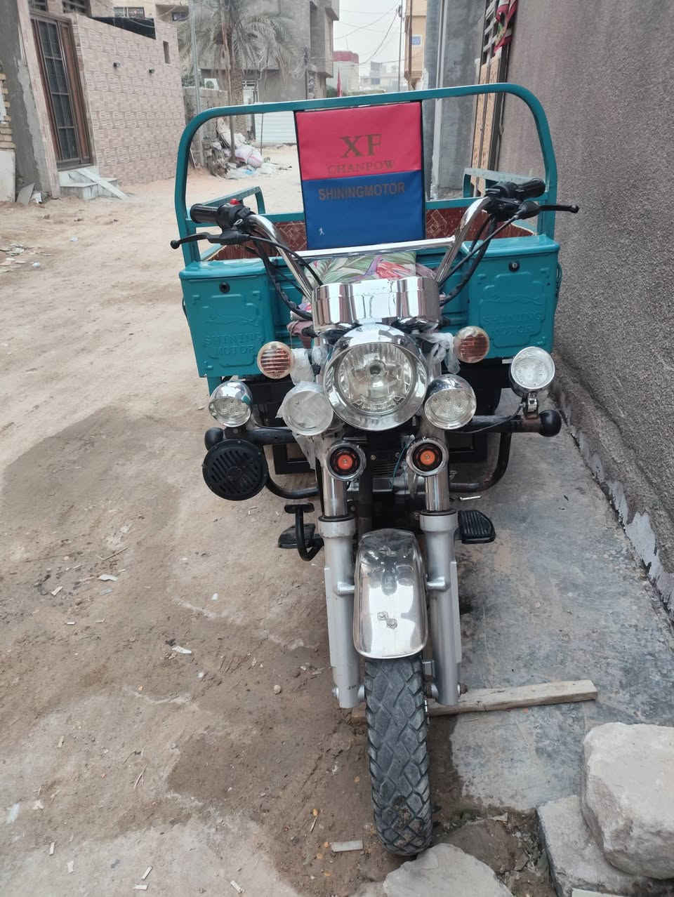 ستوته البيع 23 نقص بس باتري مابي شحن السعر 2 و200 كهربائيات كله شغال اوراق صولي كبال يم مكتب حسين


**إذا كنت صاحب هذا الإعلان وتريد حذفه لأي سبب، رجاءا أرسل رسالة إلى الدعم الفني**