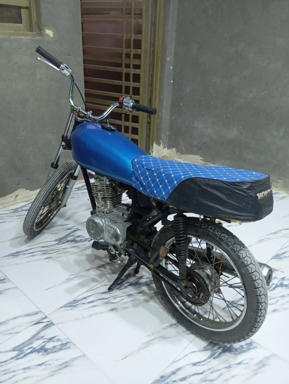 يا الله السلام عليك دراجه ايراني نامه للبيع مديل 2015بدون اوراق المكان ابو شطيب حي السعر 400وبي مجال هواي الرقم ***********
