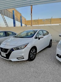 نيسان ڤيرسا • ٢٠٢١ • للبيع