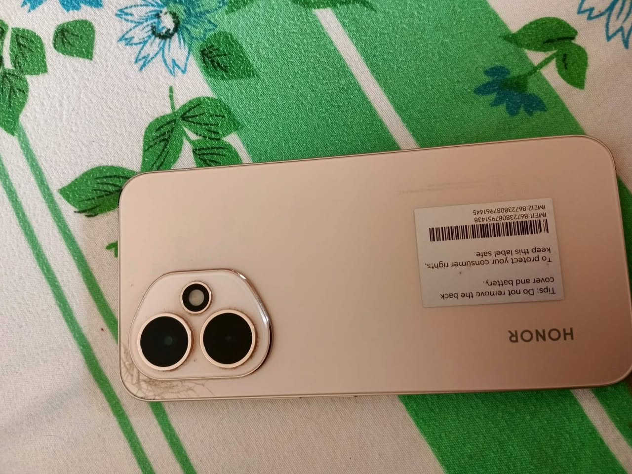 سلام عليكم مبايل هونر 400 للبيع مستخدم بي كسر بالضهر  السعر 400
بي مجال قليل


**إذا كنت صاحب هذا الإعلان وتريد حذفه لأي سبب، رجاءا أرسل رسالة إلى الدعم الفني**