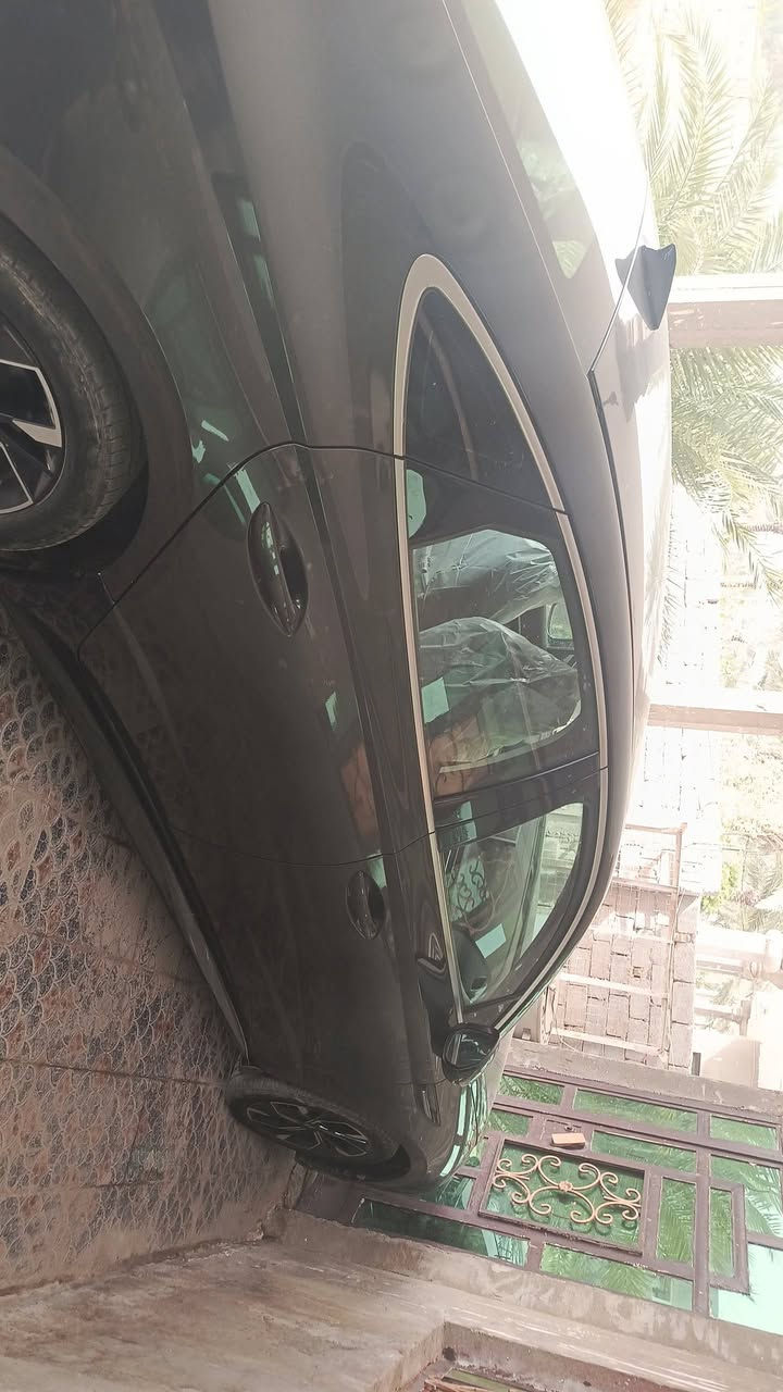 سوناتا 24. للبيع.   من الخارج للبيت امريكي مرقمه   رقم شهيد.    مكفوله. كفاله عامه طخه بجنطه فقط.   العنوان بابل قضاء المحاويل منطقة الفنديه الرقم ***********
