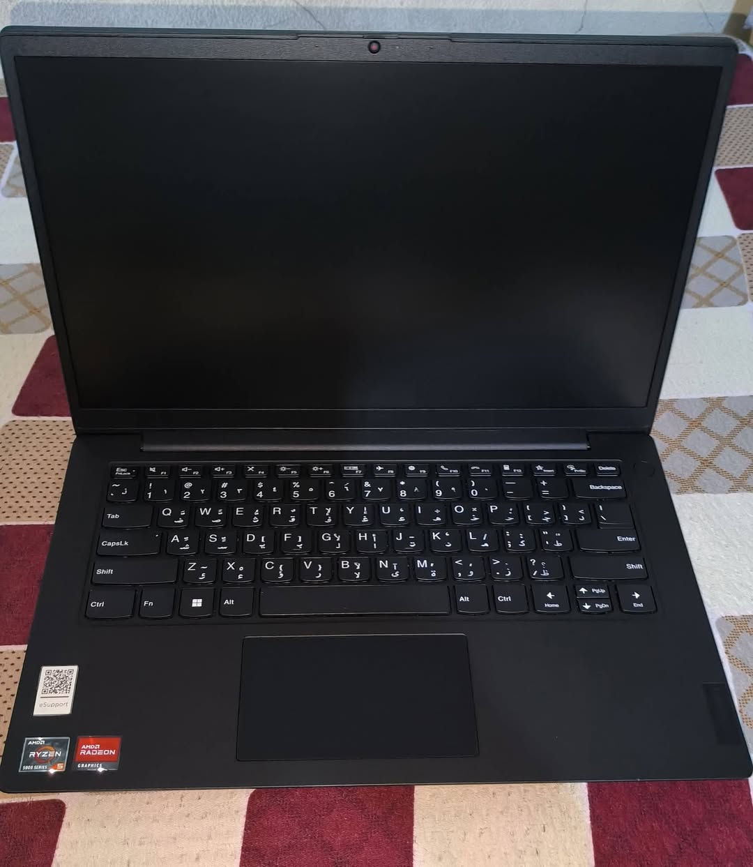 اعلى سعر ابيع
لابتوب Lenovo K14 Gen 1 هو جهاز كمبيوتر محمول موجه للأعمال والشركات، يتميز بالأداء المستقر والتصميم العملي خفيف الوزن (14 بوصة). يعمل بمعالجات AMD Ryzen 5000 PRO القوية (مثل Ryzen 5 5600U) أو معالجات Intel Core، مع/16GB رام، وشاشات FHD، ويوفر بطارية تدوم حتى 10 ساعات، مما يجعله مثالياً للموظفين والطلاب.

￼Facebook +2

أبرز مواصفات ومميزات Lenovo K14 Gen 1 (AMD):

المعالج: AMD Ryzen 5 5600U (سداسي النواة) أو طرازات PRO الأخرى.

الذاكرة (RAM) 24GB DDR4 (3200MHz).

التخزين: 256GB أو 512GB SSD NVMe فائق السرعة.

الشاشة: 14 بوصة FHD (1920x1080).

كارت الشاشة: مدمج AMD Radeon Graphics.

المنافذ: 4 منافذ USB، منفذ HDMI، منفذ Type-C، ومنفذ إيثرنت.

البطارية: تدوم حتى 10 ساعات.

مميزات إضافية: واي فاي 6، تصميم متين من سلسلة الأعمال، ميزة الاستعداد الحديث (Modern Standby) للاستيقاظ السريع

لماذا تختار Lenovo K14؟
يُعد خياراً اقتصادياً ممتازاً مقارنة بسلسلة ThinkPad الأعلى تكلفة، وهو مناسب جداً للأعمال المكتبية، الدراسة، والتنقل، حيث يجمع بين المتانة والأداء الجيد.


**إذا كنت صاحب هذا الإعلان وتريد حذفه لأي سبب، رجاءا أرسل رسالة إلى الدعم الفني**