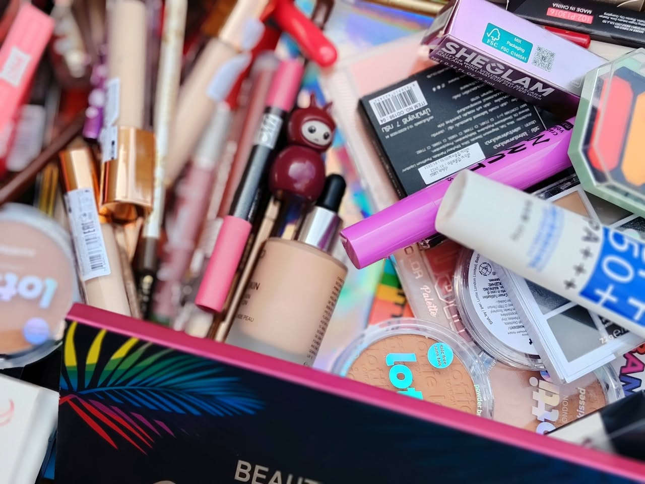 مكياج متنوع كارتون


**إذا كنت صاحب هذا الإعلان وتريد حذفه لأي سبب، رجاءا أرسل رسالة إلى الدعم الفني**