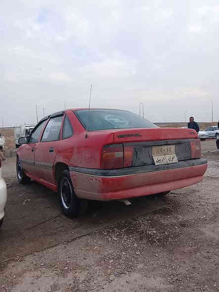 فیترا بۆ فرۆشتن سەیارەکە مۆدیل1991 سبوخ حامە بۆ جوانی بێ لێدرانە مەکینە 16قایش پانە گێر حادیە پەنجە مۆرو غەرامە بەشەرت 2وەرەقەش غەرامە پاش محمەلە دەگێریوە تەقەو رەقەو وەرگەراو براوە بەشەرت سحری 35 قفلی 33بێ محمەلە  ئەگەر موشتەری نی بێزارمان مەکە رقم [‌***********][***********] أربيل
