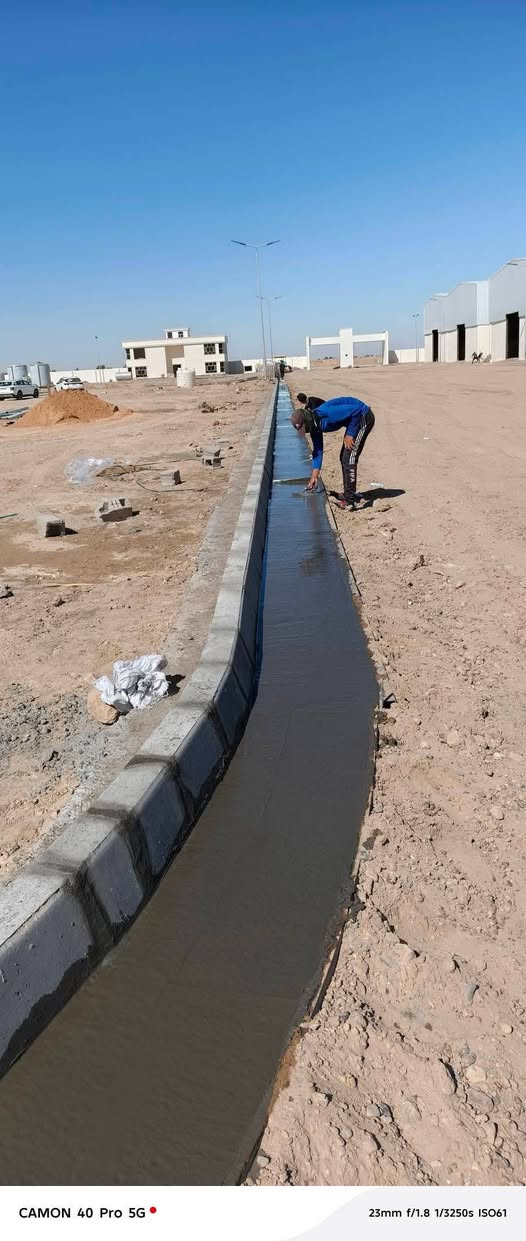 ‏‪***********‬‏
