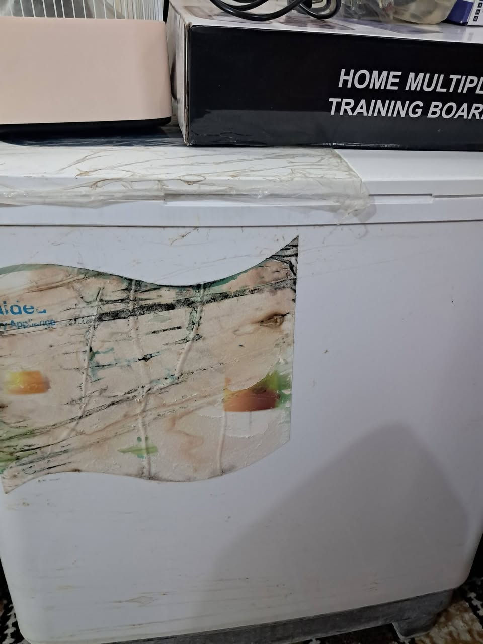 السلام عليكم للبيع ثلاجة اخت الجديدة 250    وبيه مجال 25 الف وغساله اخت الجديده السعر 225 الف قفل
العنوان /السماوة حي المعلمين فرع كوفي سيدرا رقم الجوال (***********)
