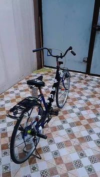 دراجة • موديل ١٩ • كامل أغراضه