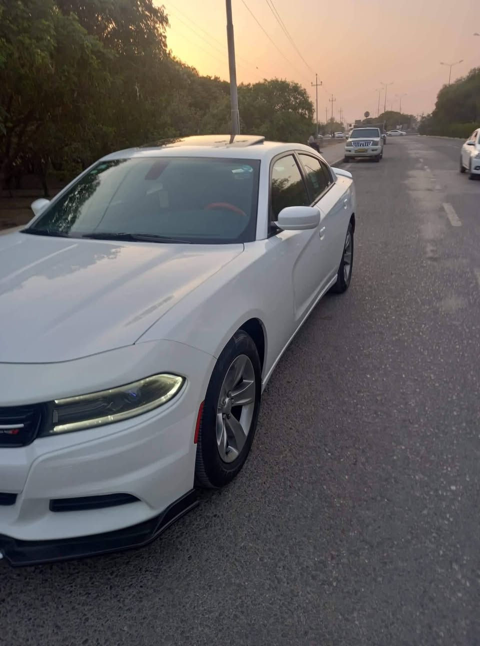 سلام عليكم لبيع 
جارجر م 2017 
سيارة خليجي اكلين
اي ستفسار هاذه رقمي *********** 
عنوان بغداد
